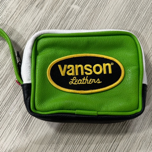 SUPREME NY Vanson Leathers Green Logo Patch Wrist/Waist Bag SS17 - Picture 1 of 5